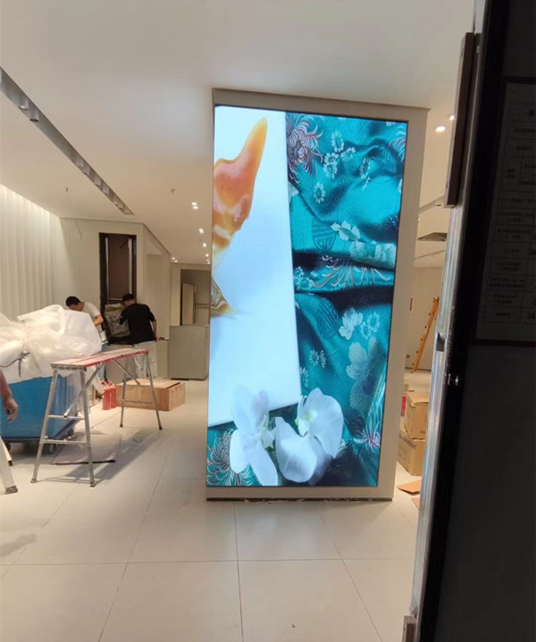 章丘商场门店转角LED显示屏